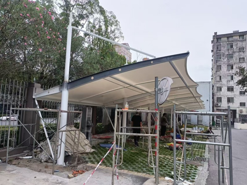 2026建德市学校膜结构自行车棚工程，耐腐蚀膜结构厂家施工-1